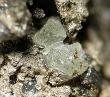 Fluorcaphite